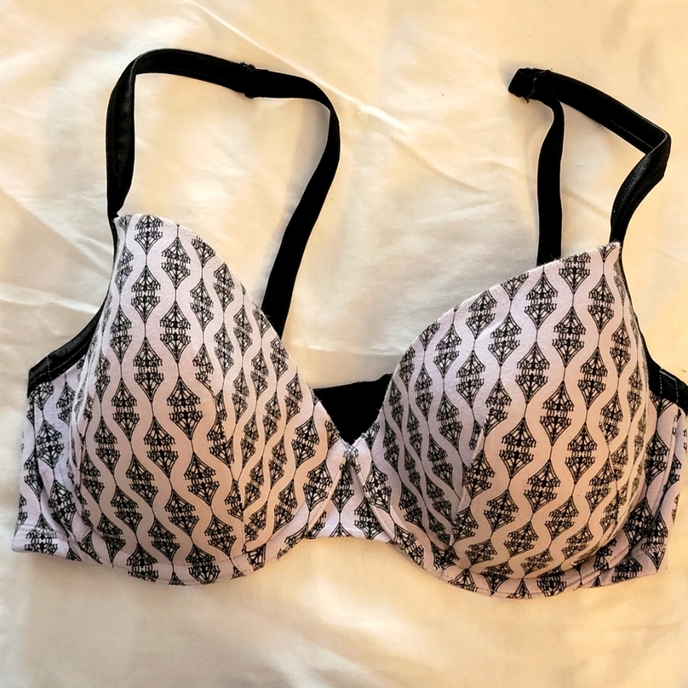 Lane Bryant Cacique T-Shirt Bra